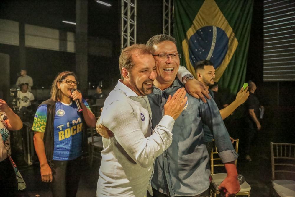 Prefeito “sai do muro” e entra na campanha eleitoral ao Governo de Rondônia