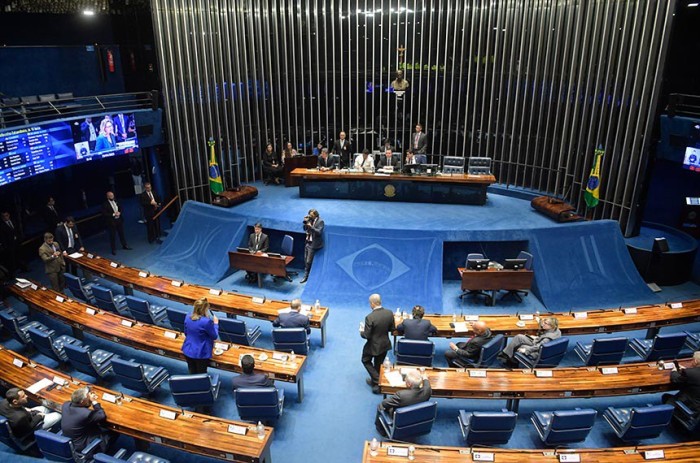 Plenário avalia regulação da aposentadoria especial por periculosidade nesta quarta