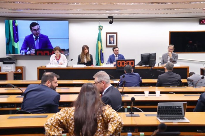 Mulheres serão prioridade na retomada do Programa de Aquisição de Alimentos, informa governo