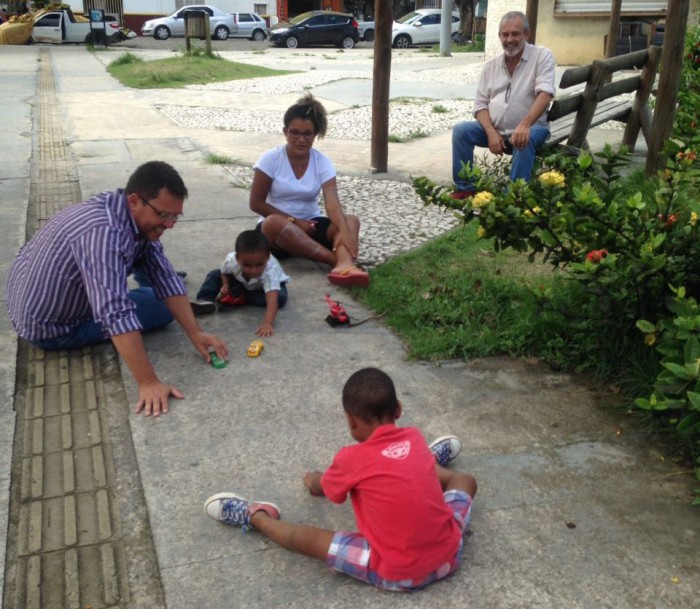 Famílias encontram caminhos para adotar irmãos biológicos