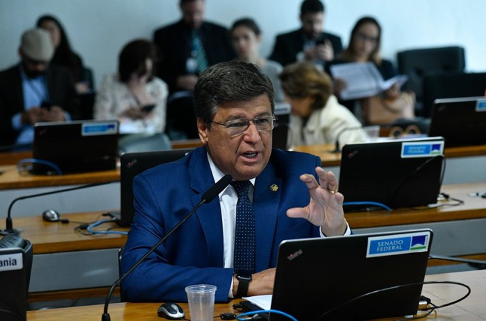 CRE aprova acordo entre Brasil e Lituânia sobre transferência de presos
