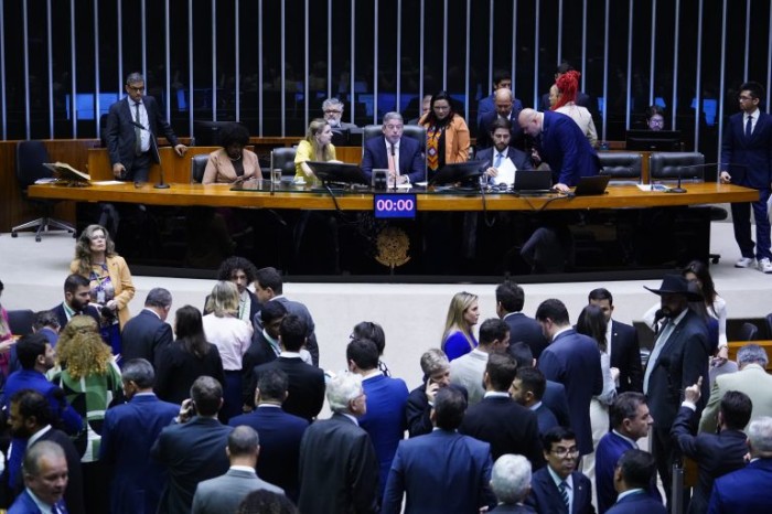 Câmara aprova projeto do marco temporal de demarcação das terras indígenas