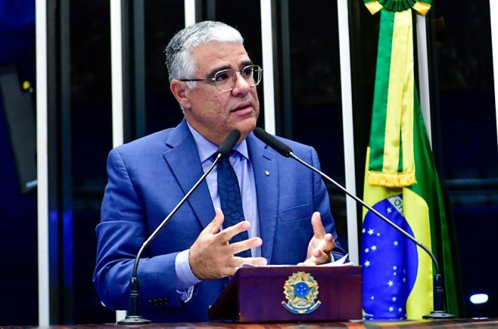 Girão diz que participou de manifestação contra cassação de Dallagnol