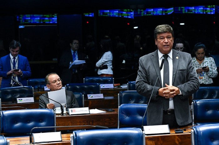 Plenário confirma acordo Brasil-Lituânia para transferência de pessoas presas