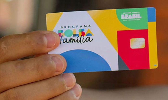 Comissão debate aperfeiçoamento do Bolsa Família